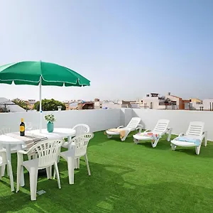 https://campo-amor-bajo.in-canary-islands.com